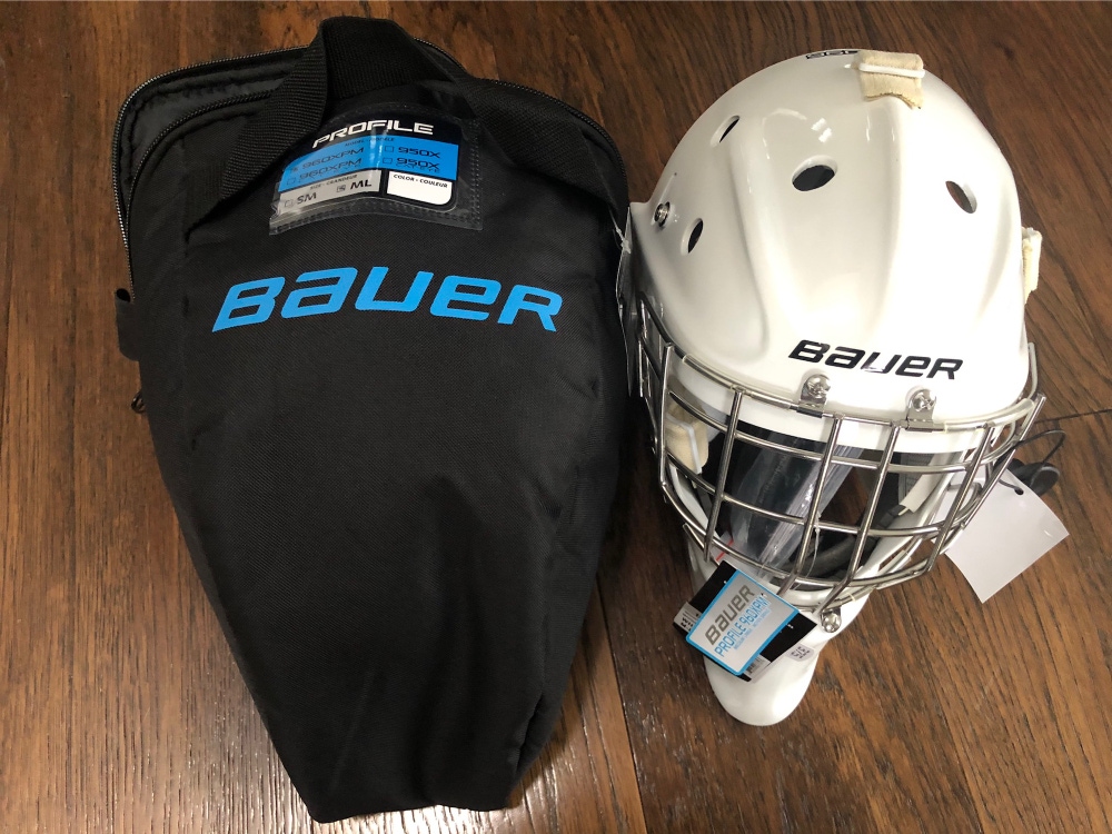Senior New Bauer Profile PRO  960XPM Goalie Mask SIZE M/L