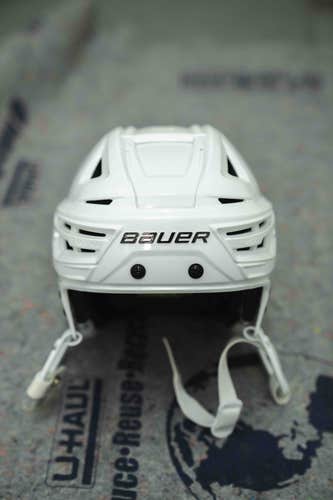 New Small Bauer Re-Akt 150 Helmet Pro Stock