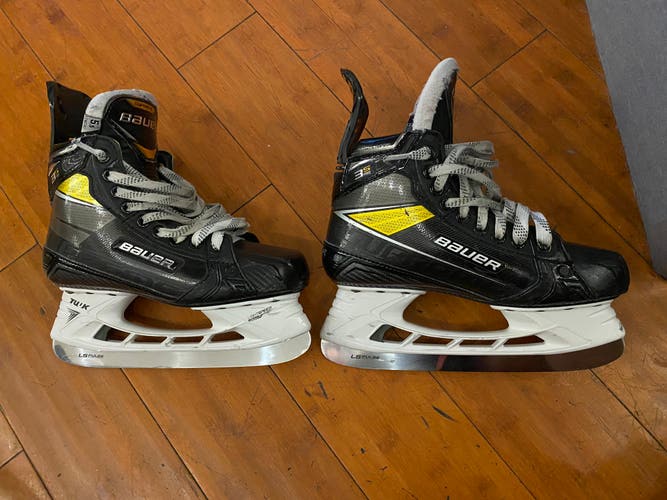 Used Bauer Size 5.5 Supreme 3S Pro Hockey Skates