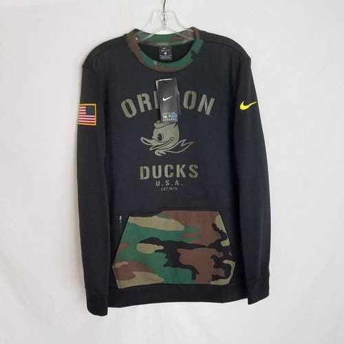 NWT mens S/small nike oregon ducks camo long sleeve sweatshirt military appreciation