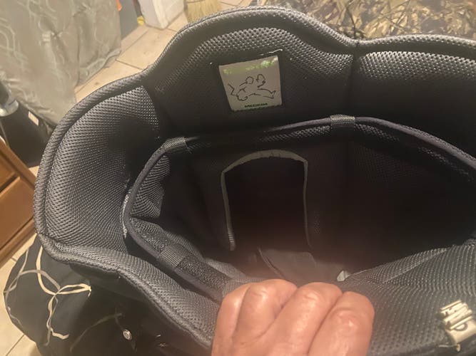 Senior Used Medium Vaughn Ventus SLR Pro Hockey Goalie Pants