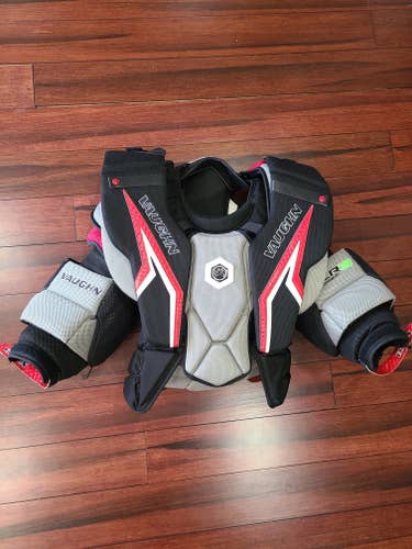 Used Sr Small Vaughn SLR3 Pro Carbon Goalie Chest Protector Pro Stock