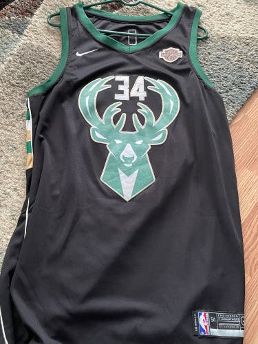 Giannis antetokounmpo Jersey