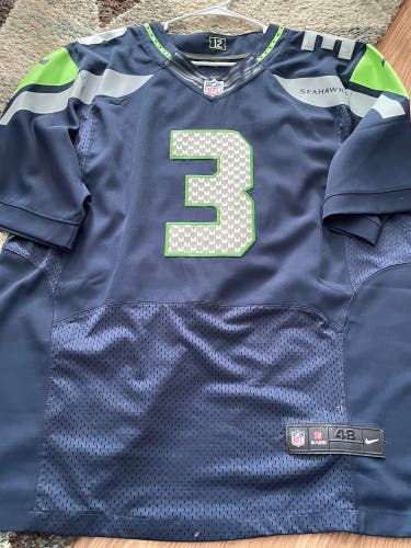Russell Wilson jersey