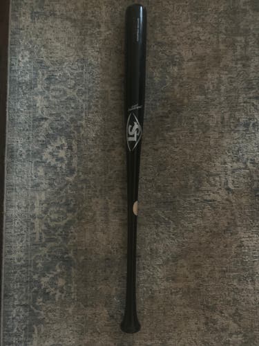 louisville slugger B415 wood bat