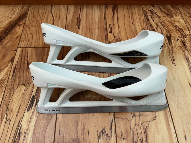 New Bauer Vertexx 2.0 Cowlings Size 8-8.5