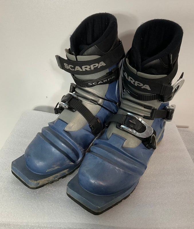 Used Scarpa Women's Telemark Ski Boots Size 7 (SY1192)