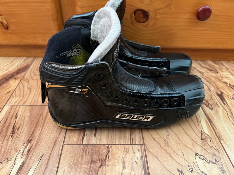 Used Bauer Regular Width Size 8.5 Supreme 2S Hockey Goalie Skates