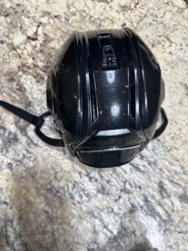 Used Small Bauer  Re-Akt 150 Helmet