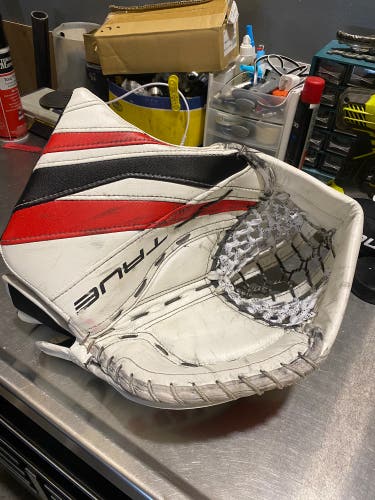 True 20.2 pro return goalie glove