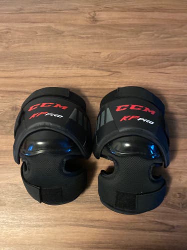 Used CCM KP Pro Knee Guards