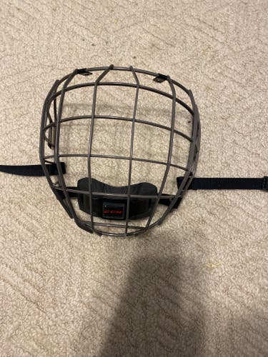 New Medium CCM Full Cage FL80