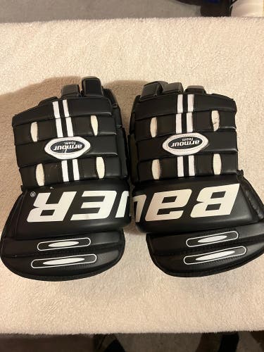 Bauer Supreme 2000 Gloves
