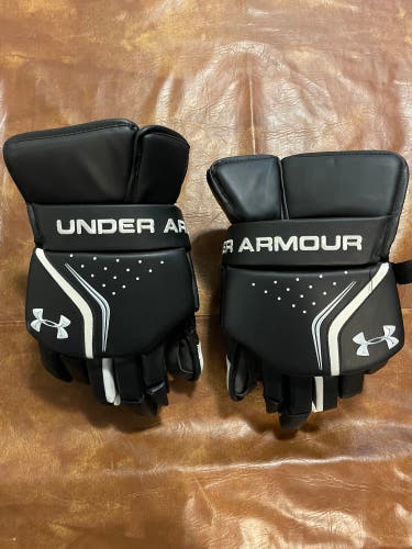 Used Under Armour 14" Goalie Gloves