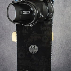 NEW MORROW THE PRESS SNOWBOARD SIZE 158 CM WITH CHANRICH LARGE BINDINGS