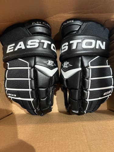 Easton Synergy EQ Hockey Gloves