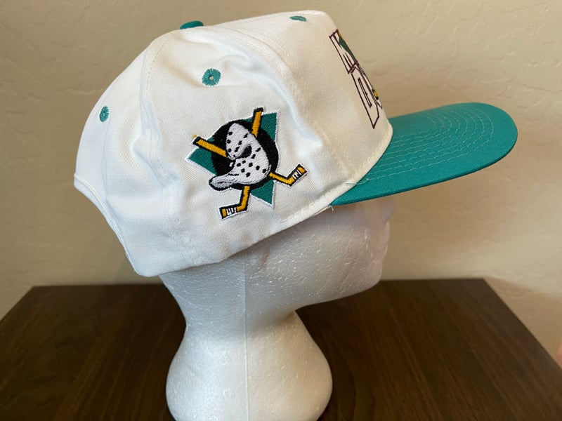 Vintage NHL Anaheim Mighty Ducks #1 Apparel Fitted Hat Size 7 1/8