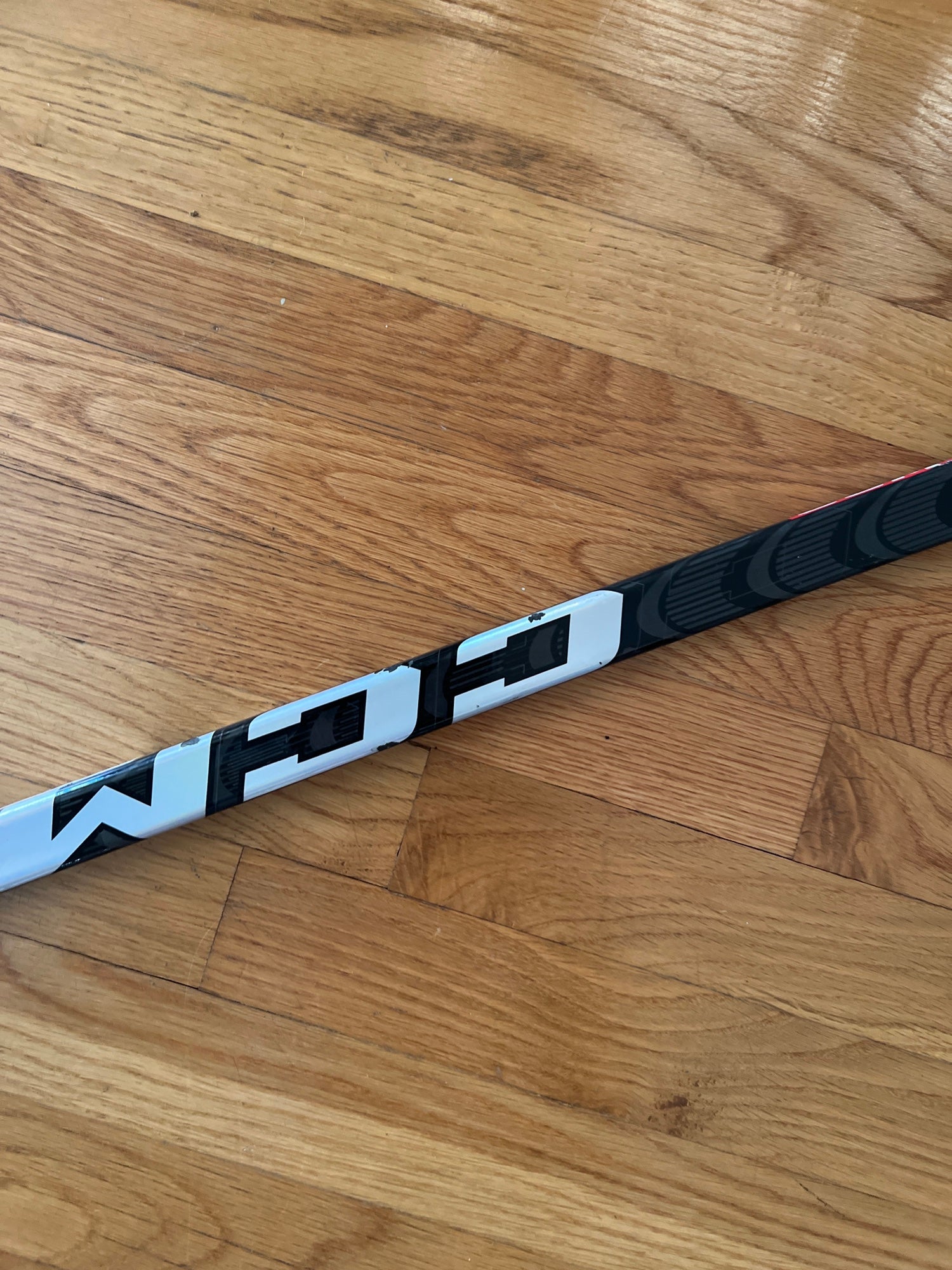 CCM JETSPEED FT5 PRO F75 P28 Lie6 RH 新品 値引き交渉 euro.com.br