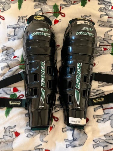 Bauer  SG500 Shin Pads