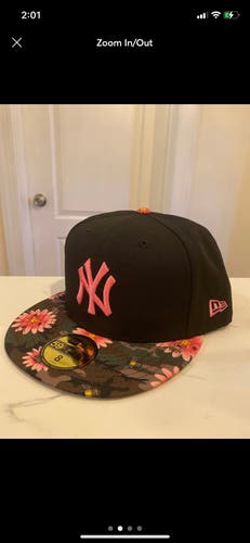 Yankees fitted cap size 8