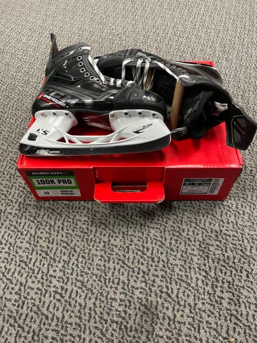 CCM 100k pro Size 10 Regular Senior Skate