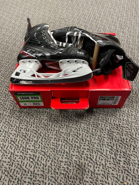CCM 100k pro Size 10 Regular Senior Skate