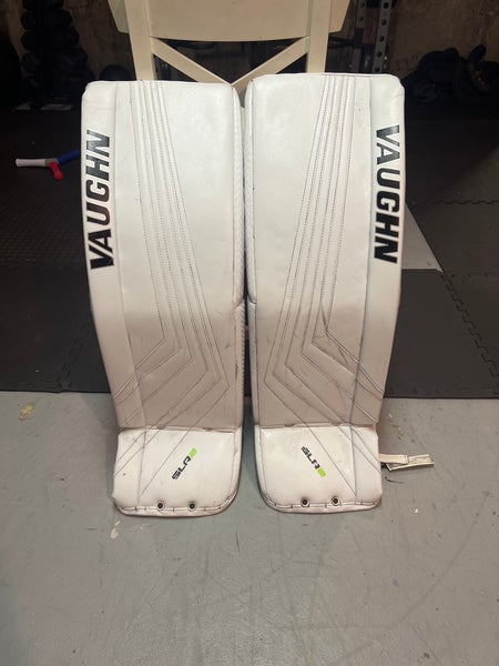 35" Vaughn Ventus SLR2 Pro Carbon Goalie Leg Pads