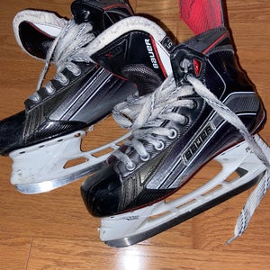 Many Pairs Of Bauer Vapor Skates!