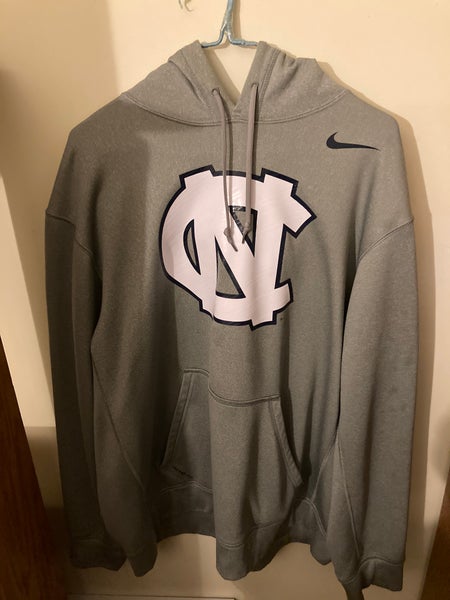UNC tar heels sweatshirt