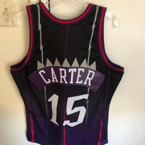 Vince Carter Toronto Raptors Mitchell & Ness NBA Men’s Jersey M