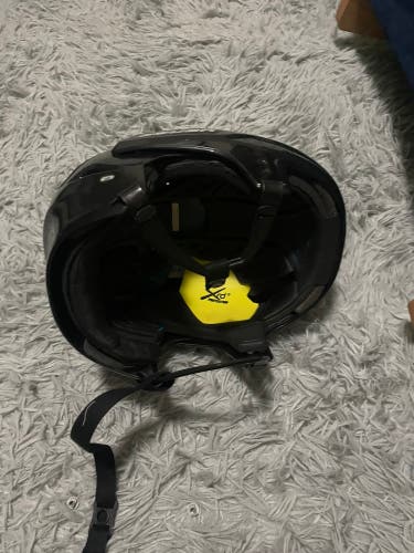 Used Medium Bauer Re-Akt 95 Helmet