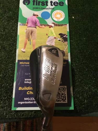 Cleveland Ladies HB Irons Sand Wedge (SW) Action Ultralite Graphite Shaft