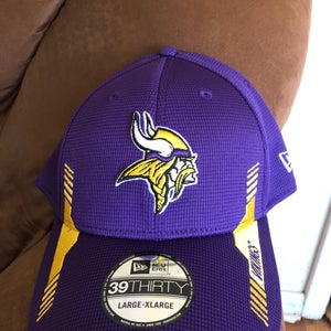 Minnesota Vikings New Era NFL Sideline Flexfit Hat L/XL