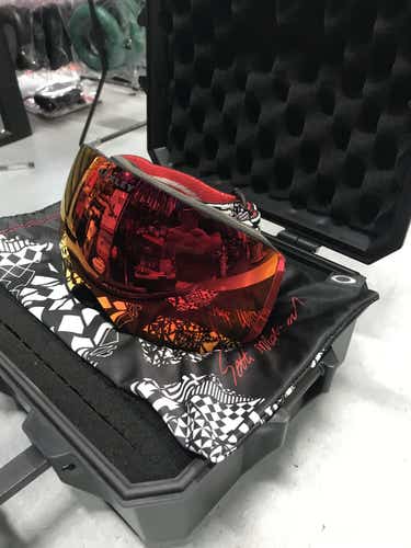 Used Oakley Winter Outerwear Goggles