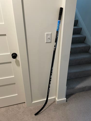 Intermediate Left Hand MC  XC7 ACF Hockey Stick