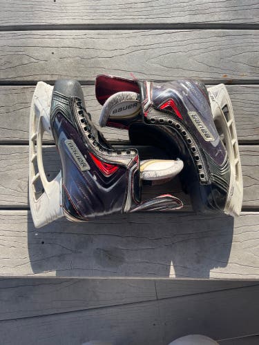 Used Bauer Size 8.5 Vapor APX2 Hockey Skates