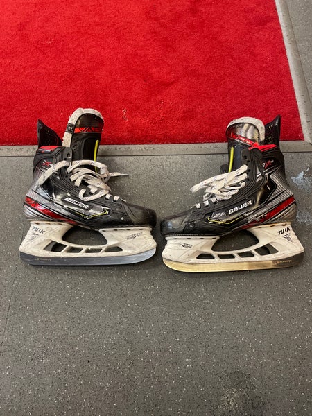 Senior Bauer Pro Stock Size 7.5 Vapor 2X Pro Hockey Skates