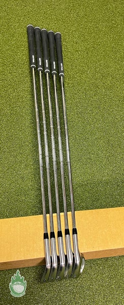 Used RH Titleist 620 CB Forged Irons 6-PW DG X100 X-Stiff Flex