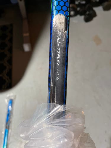 New Right Handed  Nexus Geo Hockey Stick