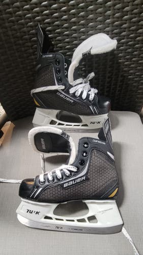 Junior Used Bauer Supreme One.4 Hockey Skates Regular Width Size 1