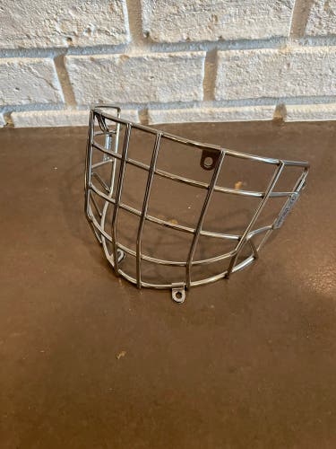 Bauer Straight Bar Cage 960
