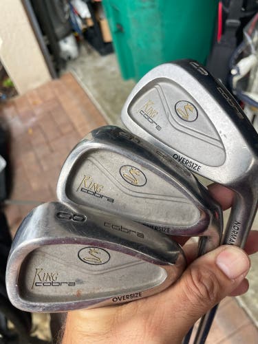 King cobra 5/8/9 irons oversize in right handed