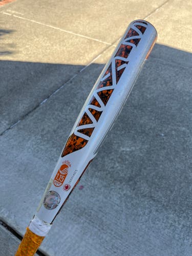 USSSA Certified Combat (-10) 17 oz 27" Maxum Bat