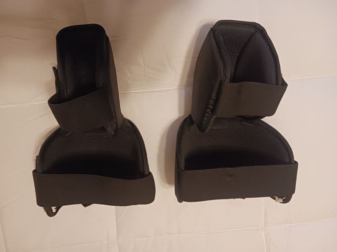 New Brian's Goalie Knee Guards