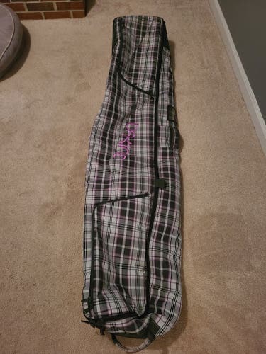 Used Dakine Tour Snowboard Bag Snowboard Bag