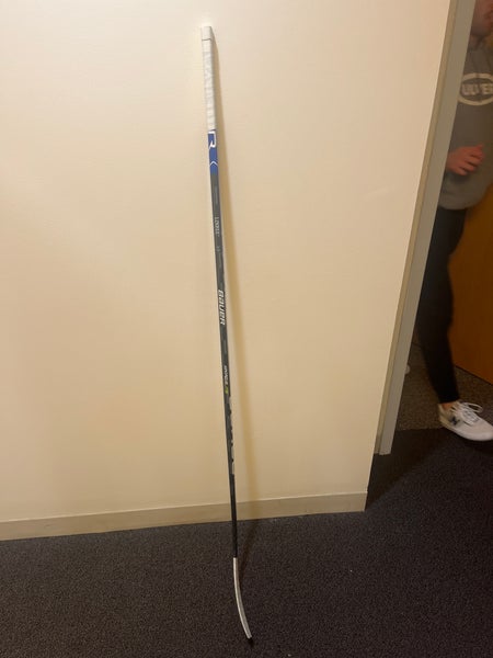 Senior Right Handed Pro Stock Vapor FlyLite Hockey Stick