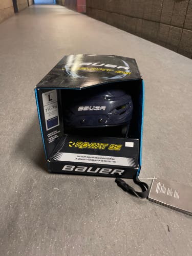 Navy Bauer Reakt 95 Helmet