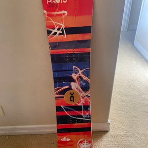 Used  Never Summer Proto type two Snowboard