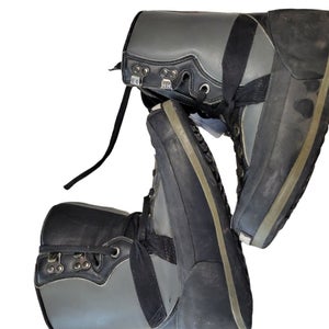 Used Airwalk Junior 06 Boys' Snowboard Boots