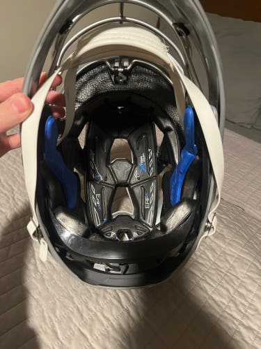 Player's Cascade XRS Helmet